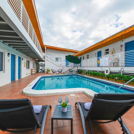 Fantastic 1 Bedroom With Pool Steps From The Beach #43 ฮอลลีวูด ภายนอก รูปภาพ