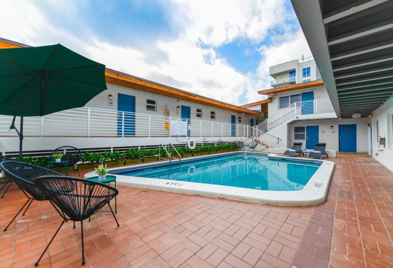 Fantastic 1 Bedroom With Pool Steps From The Beach #43 ฮอลลีวูด ภายนอก รูปภาพ